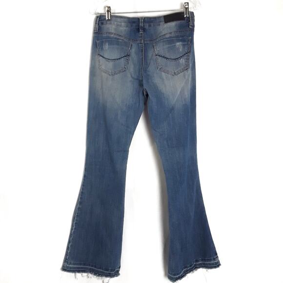 Denim Blue Flared Jeans Mid Rise Juniors Size 3/4 Festival Bohemian Chic Concert - Picture 2 of 11